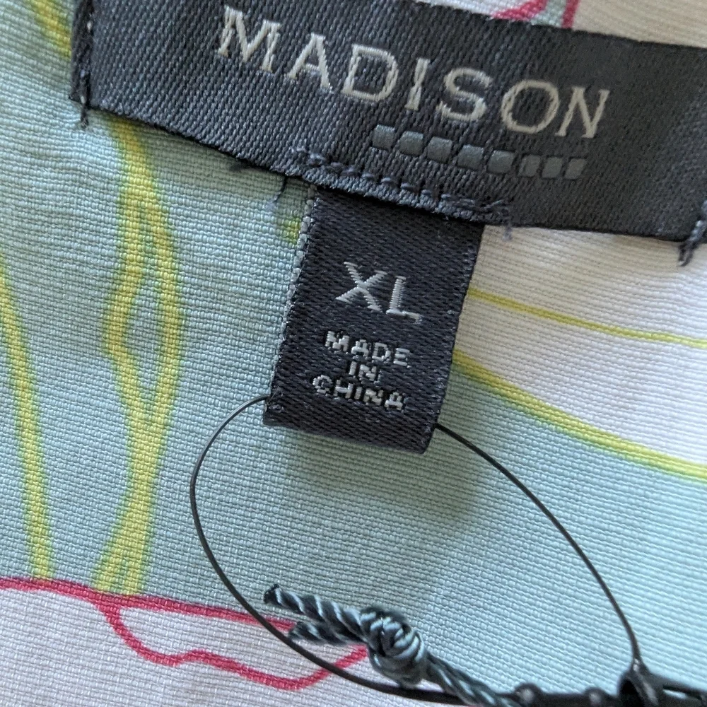 Madison Multicolor Patterned Garment - Picture 6 of 7